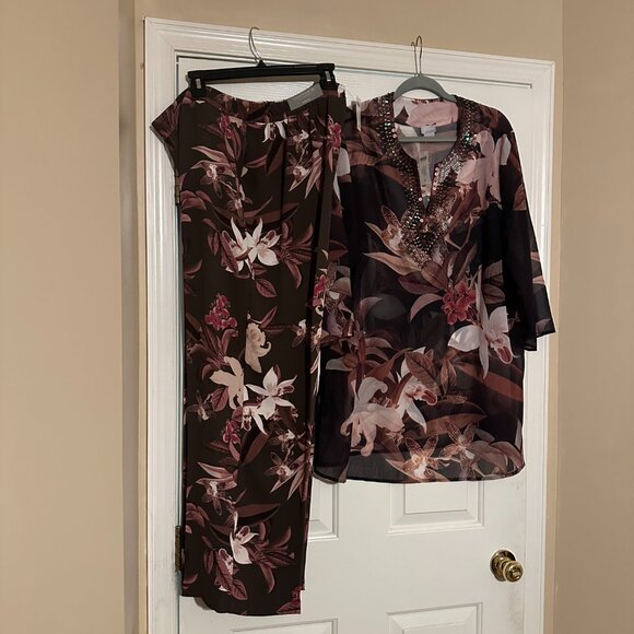 Chicos Womens Embellished Tunic and Pant Set NEW with tags Size 3/16R/XL - Picture 2 of 8